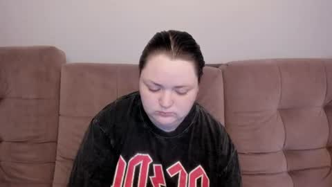 Snapshot of ihaveasecret_ chatting on 06-21-26, 07:33 Alice online show from 06-21-26, 07:33