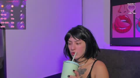    online show from 12-05-24, 12:33