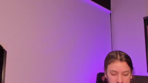    online show from 12-18-24, 12:18