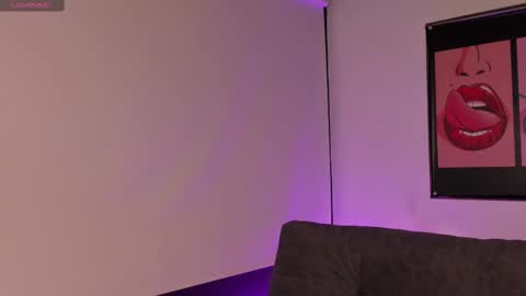    online show from 02-11-25, 12:16