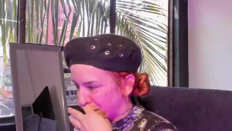    online show from 03-09-25, 03:16