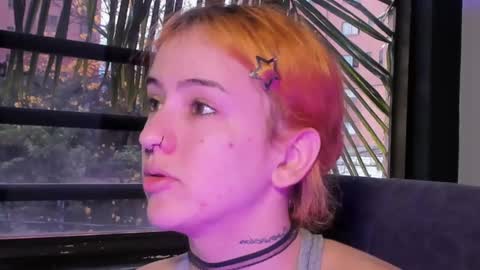    online show from 03-10-25, 12:04