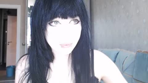 Snapshot of iiiiiiis chatting on 06-22-26, 02:14 iiiiiiis online show from 06-22-26, 02:14