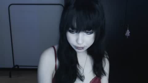 Snapshot of iiiiiiis chatting on 07-21-26, 12:35 iiiiiiis online show from 07-21-26, 12:35