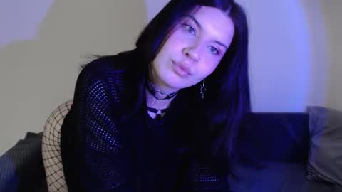 Snapshot of iintimate_flesh chatting on 09-20-25, 08:37 Vella online show from 09-20-25, 08:37
