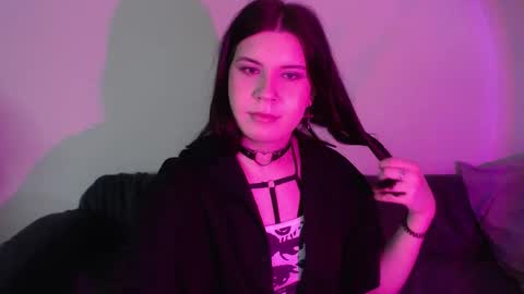 Snapshot of iintimate_flesh chatting on 09-21-25, 08:27 Vella online show from 09-21-25, 08:27