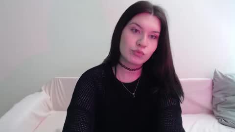 Snapshot of iintimate_flesh chatting on 09-30-25, 10:20 Vella online show from 09-30-25, 10:20
