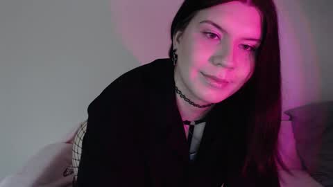 Snapshot of iintimate_flesh chatting on 10-14-25, 08:59 Vella online show from 10-14-25, 08:59