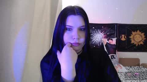 Snapshot of iintimate_flesh chatting on 06-05-26, 12:22 Vella online show from 06-05-26, 12:22
