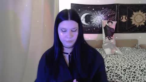 Snapshot of iintimate_flesh chatting on 07-29-26, 01:31 Vella online show from 07-29-26, 01:31