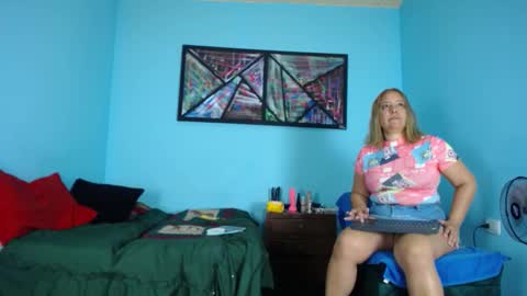  Livana  online show from 11-02-25, 04:09