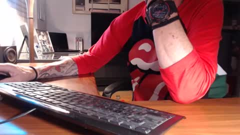 Snapshot of ijacker chatting on 12-04-24, 12:52 Michael online show from 12-04-24, 12:52