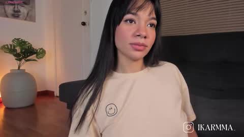 Lua     online show from 03-02-26, 10:49