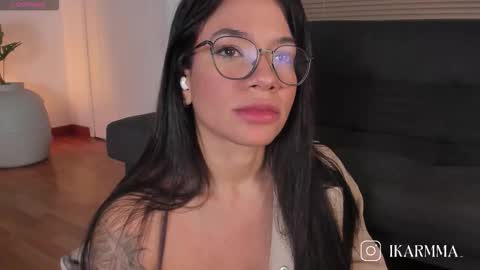 Lua     online show from 03-22-26, 09:51