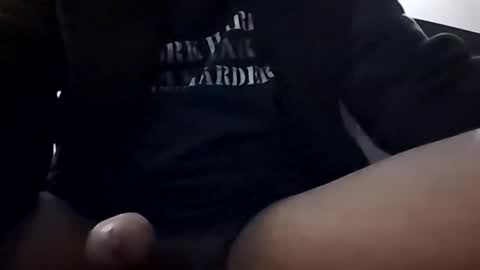 Snapshot of ikylong chatting on 12-12-24, 05:04 Iky online show from 12-12-24, 05:04