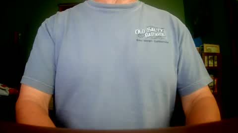 Snapshot of il_undercover chatting on 06-15-26, 10:28 il_undercover online show from 06-15-26, 10:28