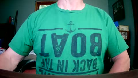 Snapshot of il_undercover chatting on 06-21-26, 11:24 il_undercover online show from 06-21-26, 11:24