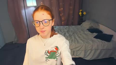Snapshot of ilanacruice chatting on 05-09-26, 07:30 Ilana online show from 05-09-26, 07:30