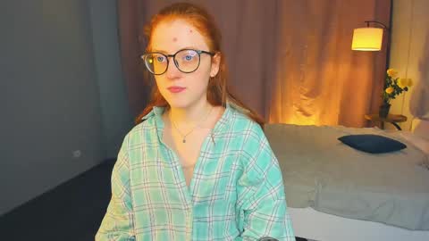 Snapshot of ilanacruice chatting on 05-28-26, 07:22 Ilana online show from 05-28-26, 07:22