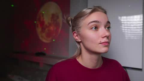 ileanacampbel online show from 12-09-24, 07:50