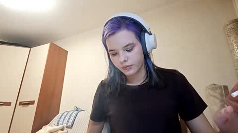 Aurora online show from 02-04-26, 04:13