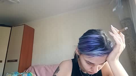 Aurora online show from 04-05-26, 05:26