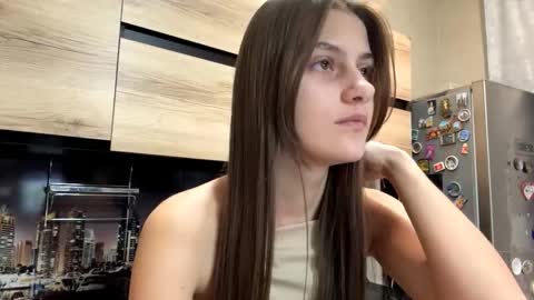 Snapshot of ilianaportwood chatting on 02-26-26, 12:04 Sophie online show from 02-26-26, 12:04