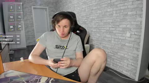 Snapshot of iliaskrislove chatting on 02-18-25, 07:09 iliaskris online show from 02-18-25, 07:09