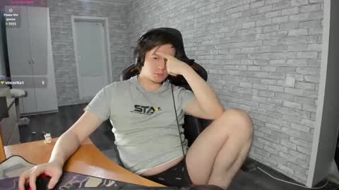 Snapshot of iliaskrislove chatting on 02-19-25, 09:14 iliaskris online show from 02-19-25, 09:14