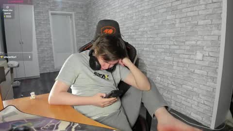 Snapshot of iliaskrislove chatting on 02-20-25, 09:42 iliaskris online show from 02-20-25, 09:42