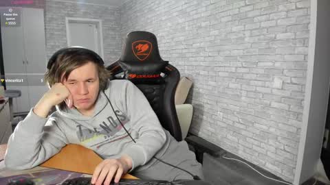 Snapshot of iliaskrislove chatting on 02-23-25, 08:55 iliaskris online show from 02-23-25, 08:55
