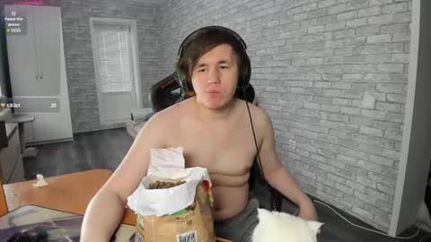 Snapshot of iliaskrislove chatting on 02-26-25, 04:14 iliaskris online show from 02-26-25, 04:14