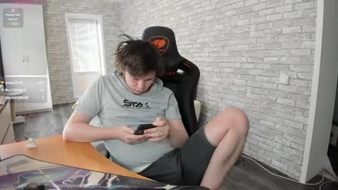 Snapshot of iliaskrislove chatting on 03-03-25, 08:05 iliaskris online show from 03-03-25, 08:05
