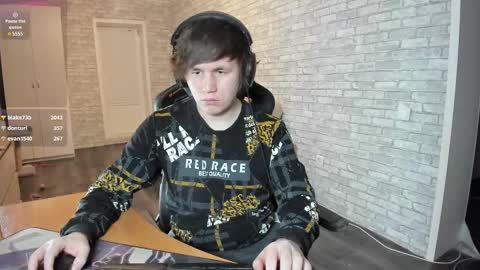 Snapshot of iliaskrislove chatting on 03-06-25, 04:07 iliaskris online show from 03-06-25, 04:07