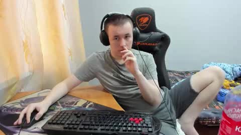 Snapshot of iliaskrislove chatting on 10-18-25, 05:43 iliaskris online show from 10-18-25, 05:43