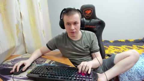 Snapshot of iliaskrislove chatting on 10-19-25, 05:57 iliaskris online show from 10-19-25, 05:57