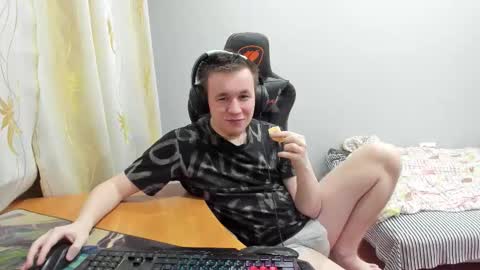 iliaskris online show from 11-22-25, 08:30