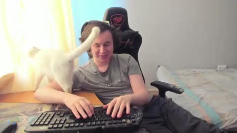 iliaskris online show from 03-21-26, 08:19