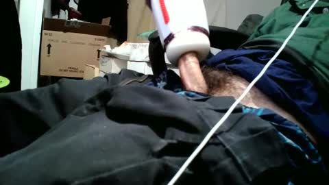 Snapshot of iliketofuck1975 chatting on 09-17-25, 08:05 iliketofuck1975 online show from 09-17-25, 08:05