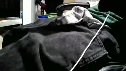 Snapshot of iliketofuck1975 chatting on 11-04-25, 03:16 iliketofuck1975 online show from 11-04-25, 03:16