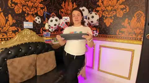 LILY online show from 07-08-26, 11:26