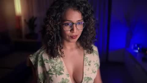 Kloe online show from 02-08-25, 04:14