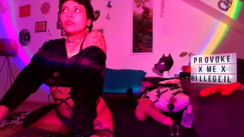 Snapshot of illegeil chatting on 02-18-26, 03:57 Latin Geil online show from 02-18-26, 03:57