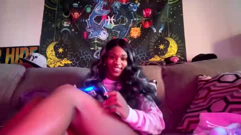 Snapshot of illoqu3nt chatting on 03-01-26, 08:55 Dre online show from 03-01-26, 08:55