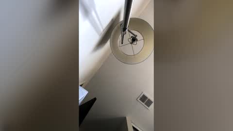 illuminatiiii666 online show from 04-07-26, 07:25