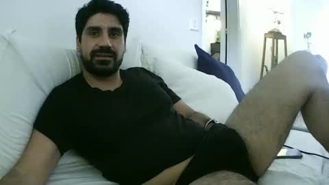 Snapshot of ilmangj90 chatting on 05-15-26, 02:35 ilmangj90 online show from 05-15-26, 02:35