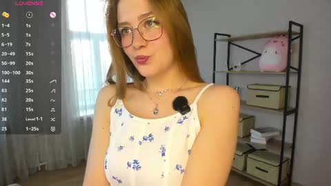 Snapshot of ilonamoorman chatting on 07-11-26, 07:11 Ilona online show from 07-11-26, 07:11