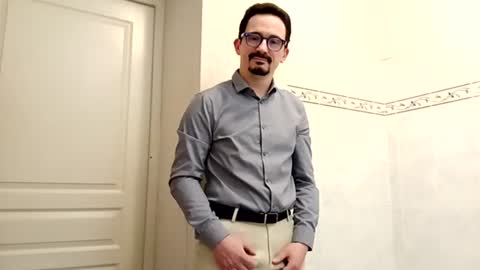 ilovecuteguy79 online show from 03-25-26, 05:13