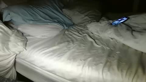 ilovetoshowoffagain online show from 11-26-25, 08:04