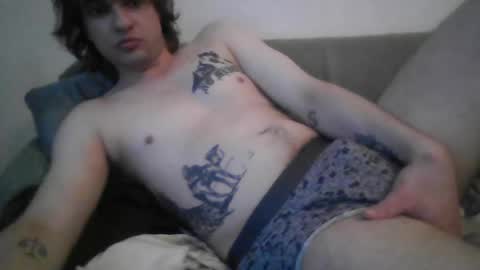Snapshot of iluvthotties chatting on 07-14-26, 02:05 dm me 3 online show from 07-14-26, 02:05